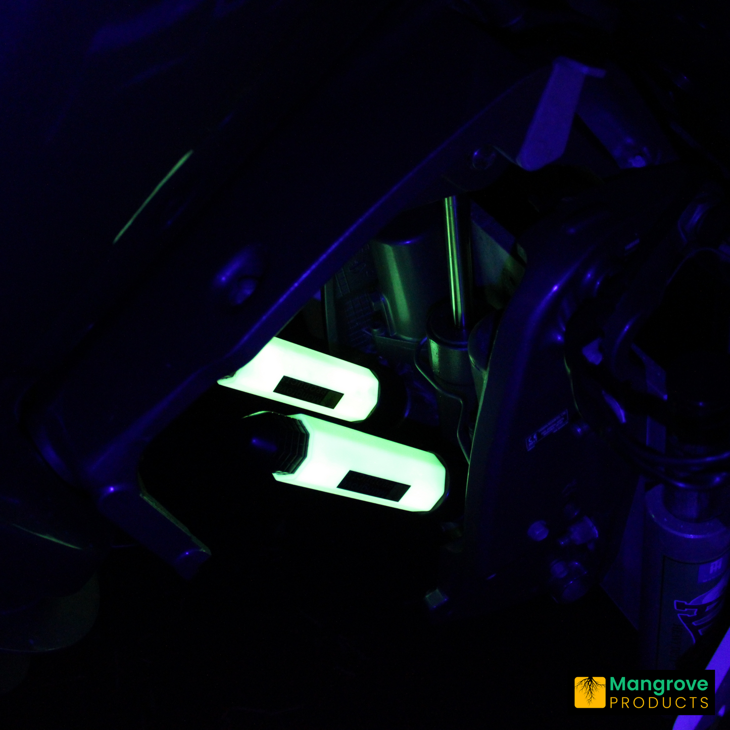 Transom saver for F300 yamaha outboard motor support (2-Pipe) Glow In the Dark